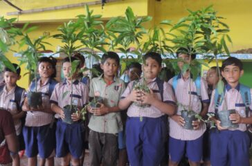 Students after getting plants from school (Mahatma Gandhi Sishu Siksha Sadan).
