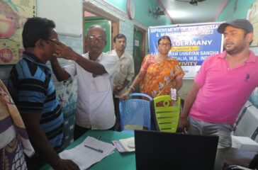 Providing spectacle.